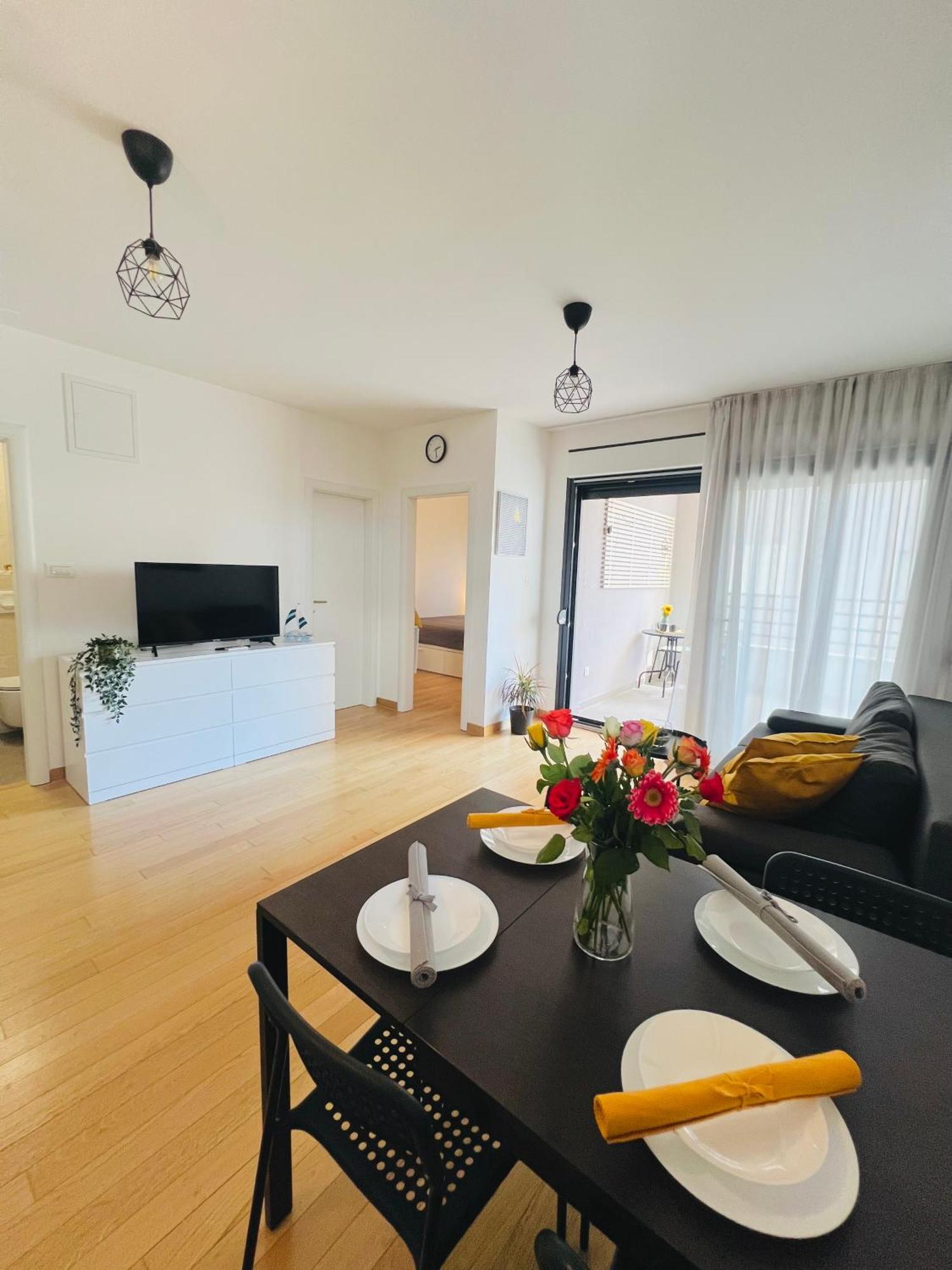 Almond 2 - Free Parking Appartement Split Buitenkant foto