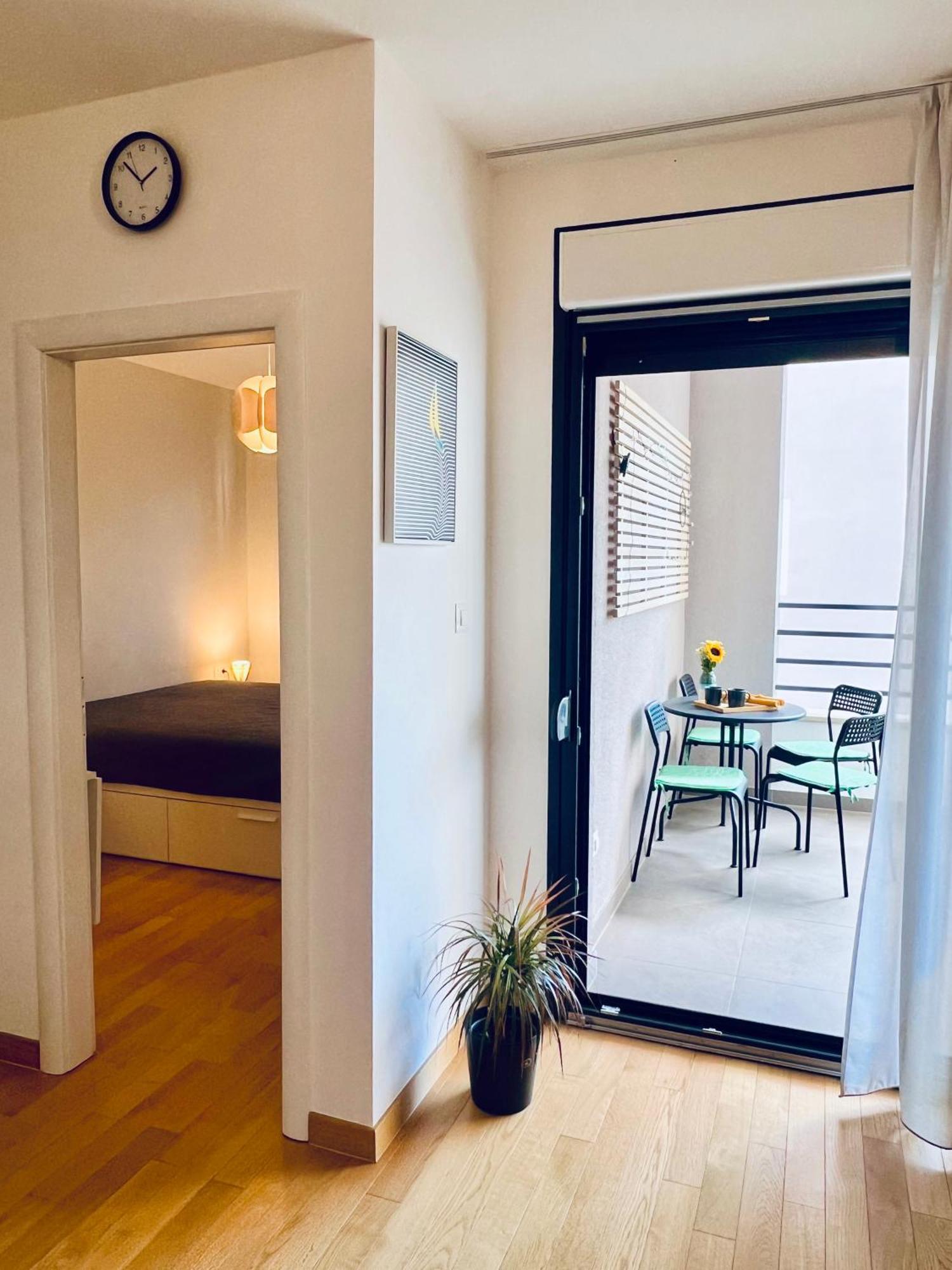 Almond 2 - Free Parking Appartement Split Buitenkant foto